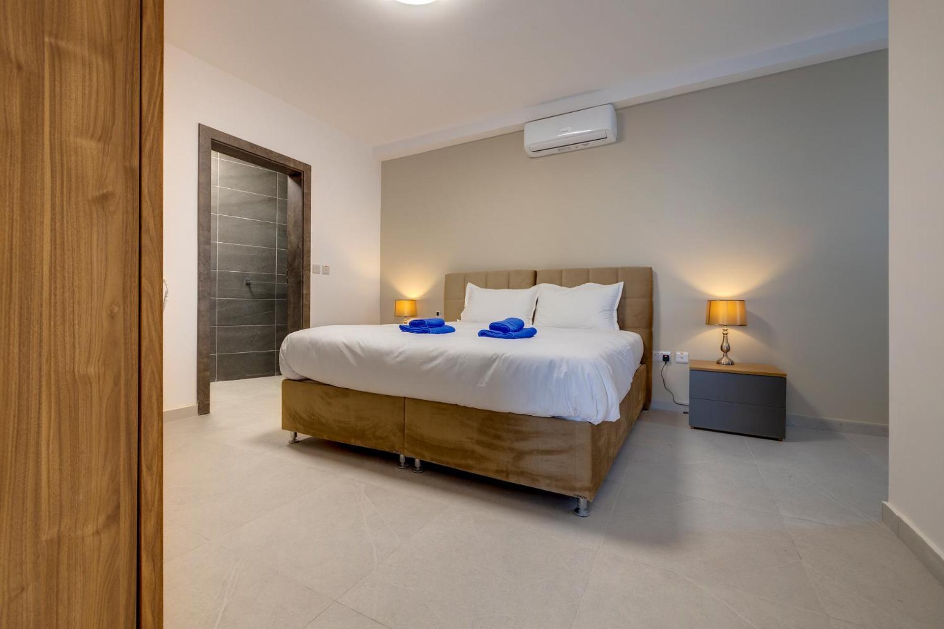 Wave Crest Holiday Apartments San Pawl il-Baħar Eksteriør bilde